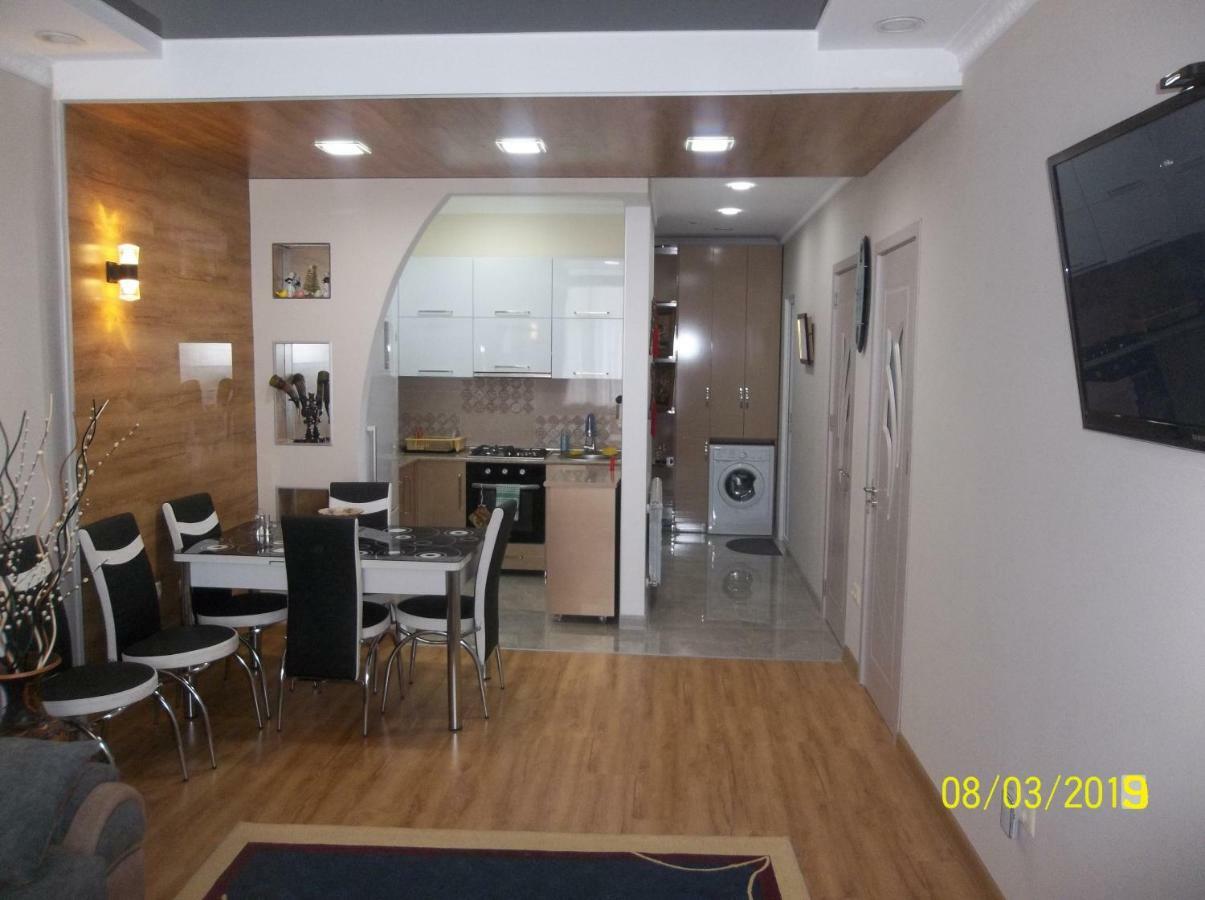 Мате Apartment Batumi Eksteriør billede